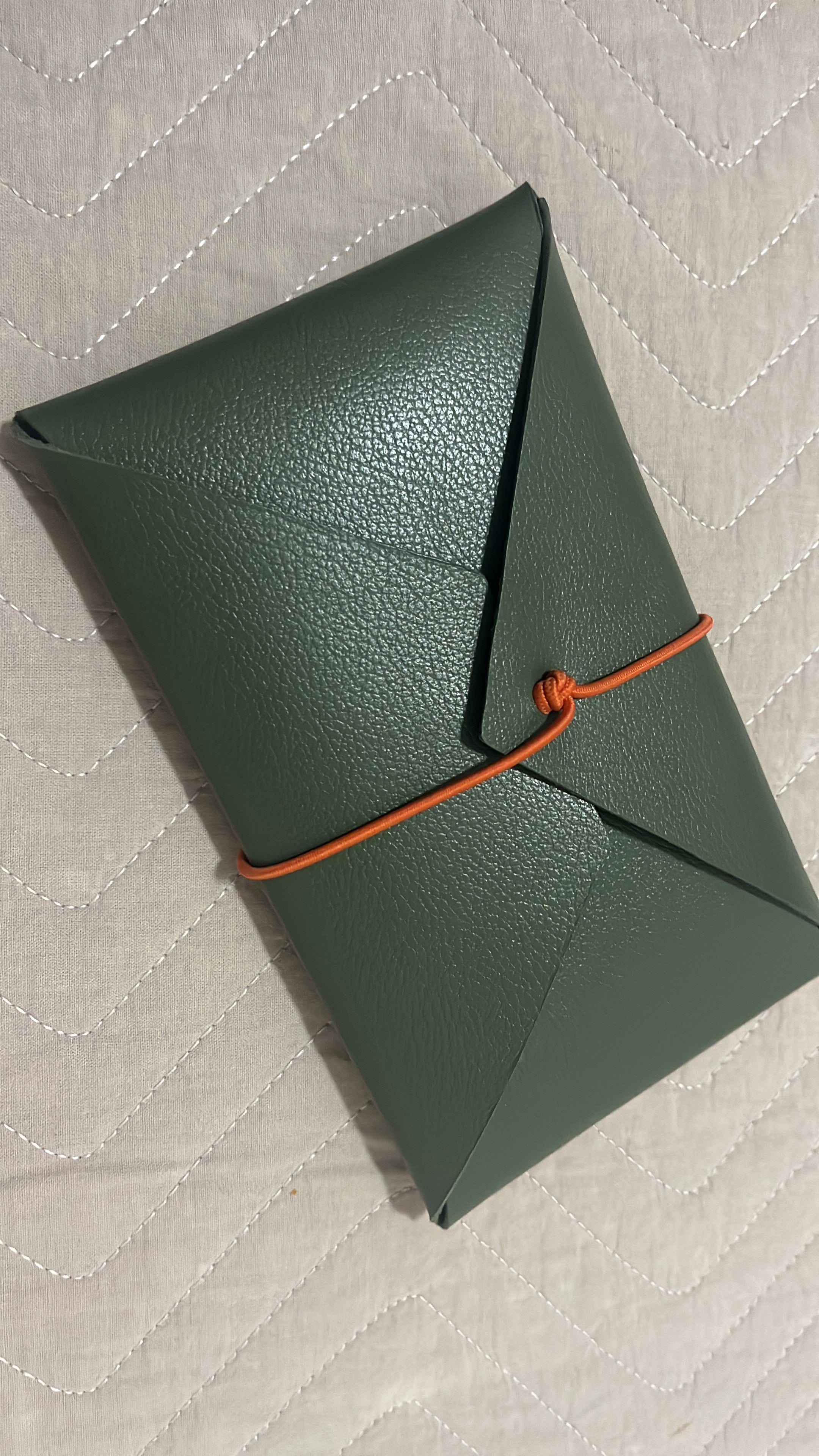 Porta-trem VASTA - Verde Dindin